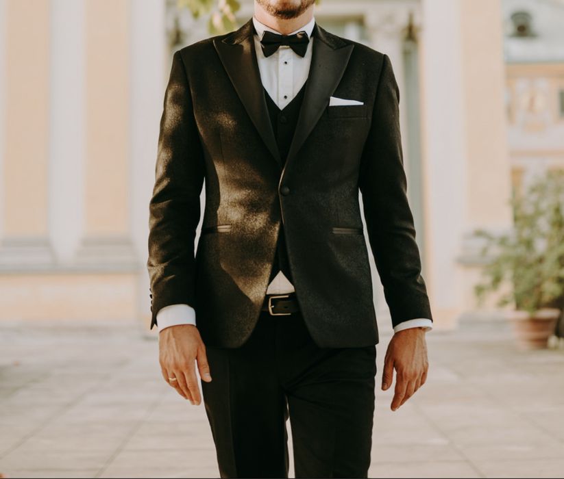 Garnitur ślubny Marcus Kerr