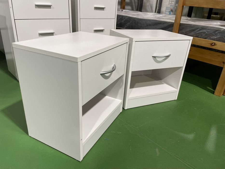 Barato! Cama + 2 mesas de cabeceira - Envio rapido Paga na ato entrega