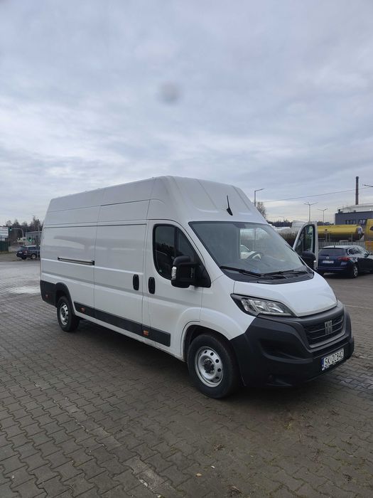 Wynajem busa dostawczego Fiat Ducato 2024 do 3.5t
