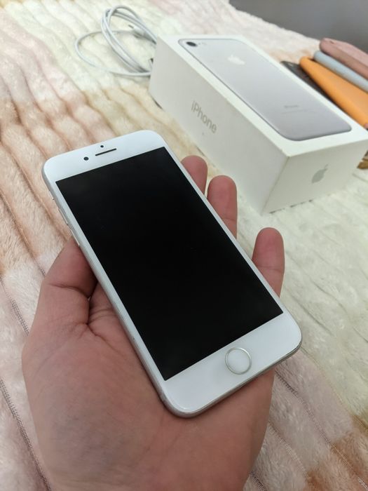 Iphone 7 128gb Neverlock Silver 84% АКБ з Коробкою/Айфон 7 128гб