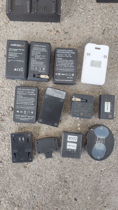 Carregadores de Baterias de Câmaras