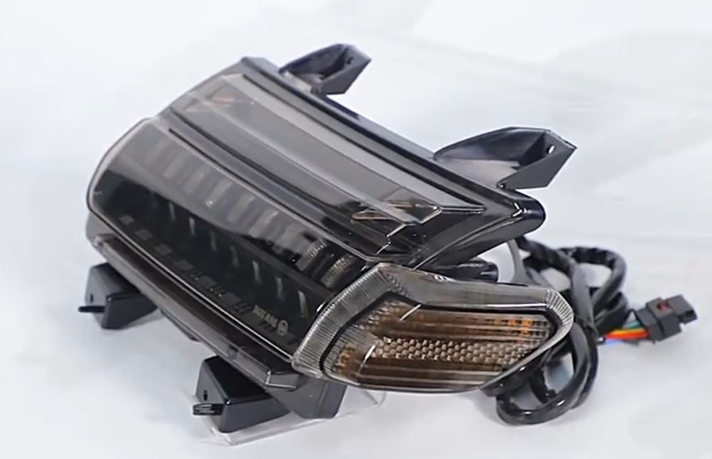 KIERUNKI Kierunkowskazy do poszerzeń + Lampy LED DRLJeep Wrangler JL SPORT