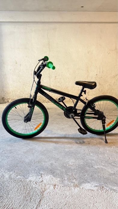 Bicicleta aro 20 BMX