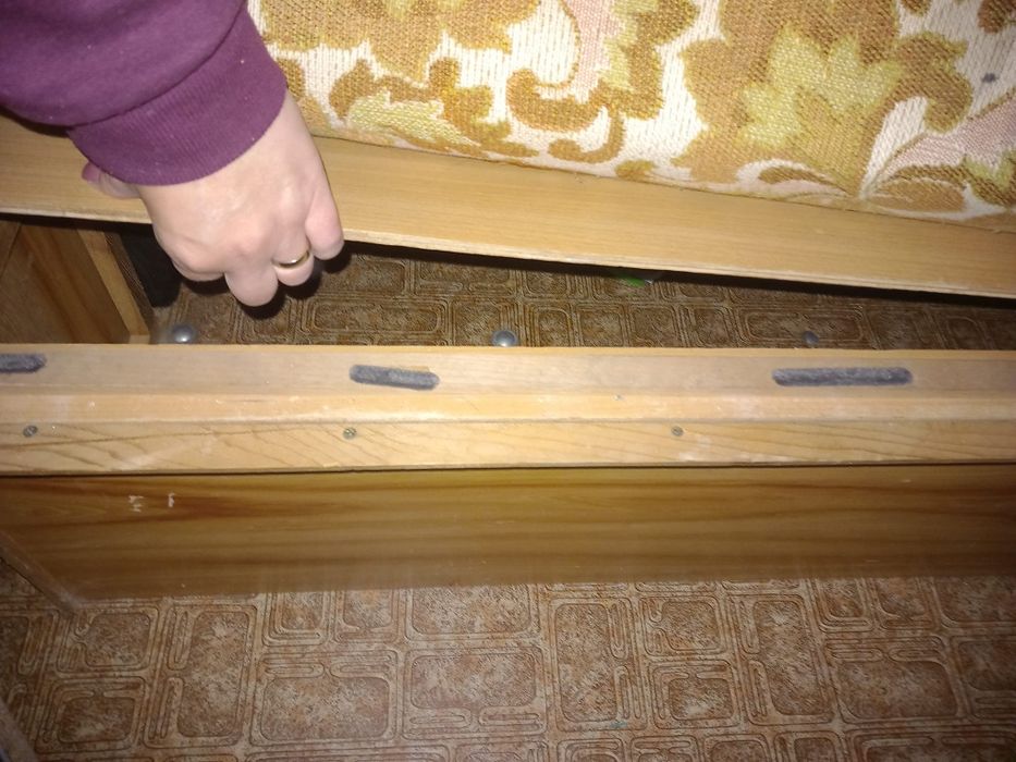 Vendo ou troco por carrinha familiar.