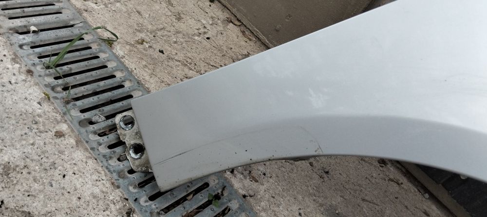 Błotnik przedni prawy Ford Focus mk3 OB