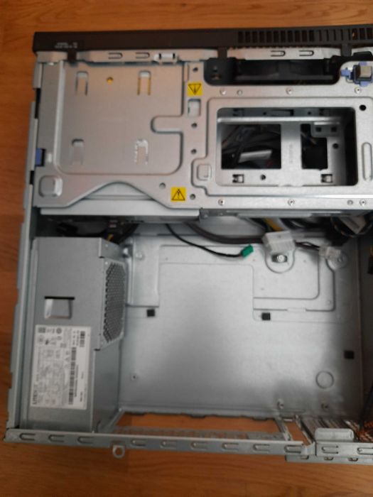 Корпус з блоком живлення Lenovo ThinkCentre M83 SFF