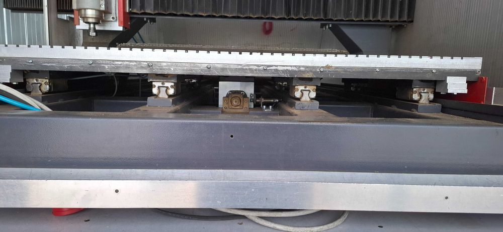 WYPRZEDAŻ MASZYN - Frezarka, Grawerka, ploter, maszyna CNC,