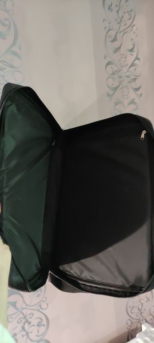 Продам сумку размером 47,×33 см для док-тов, ноута и пр. Не пересылаю!