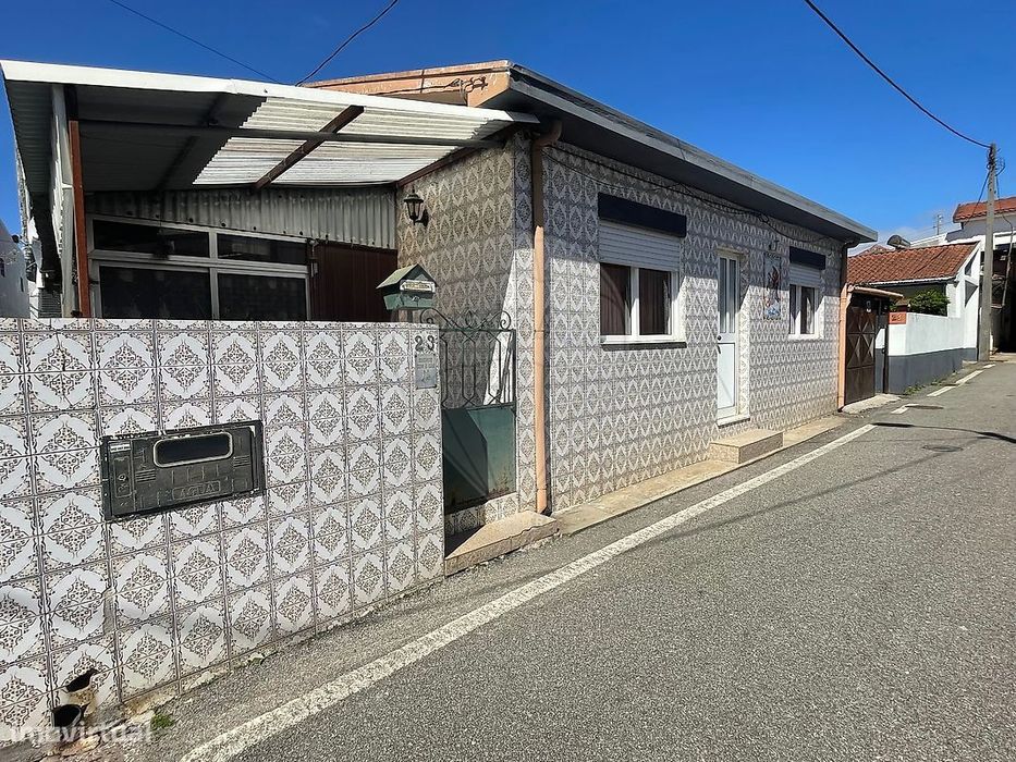 Moradia T5 para venda