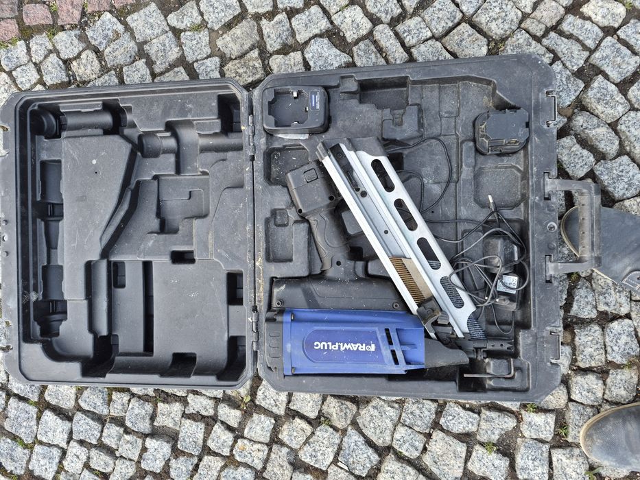 Gwozdziarka gazowa Rawlplug