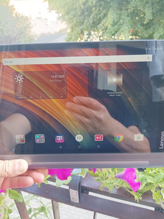 Tablet LENOVO YT3-X90L z projektorem