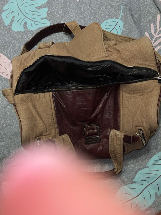 Сумка дорожная вместительная