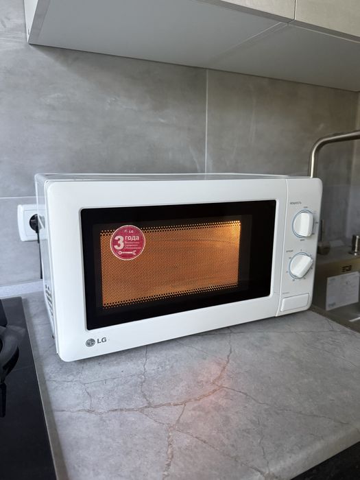 Микроволновка LG