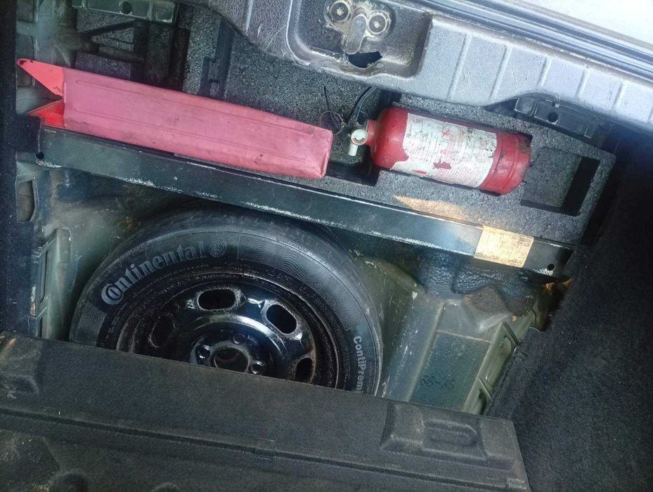 Продам авто 2000року