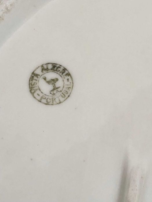 Antique Dinnerware Set430180771311144963