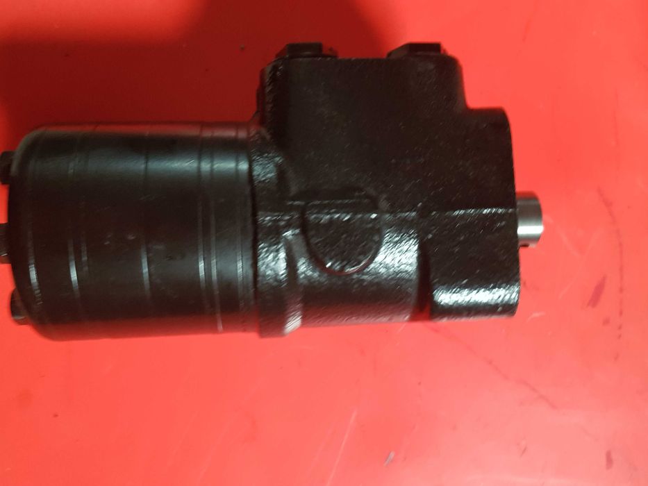 Orbitrol zawór sterowania CNH 84198243 CASE 47403484 CASE New Holland oeyginalny
