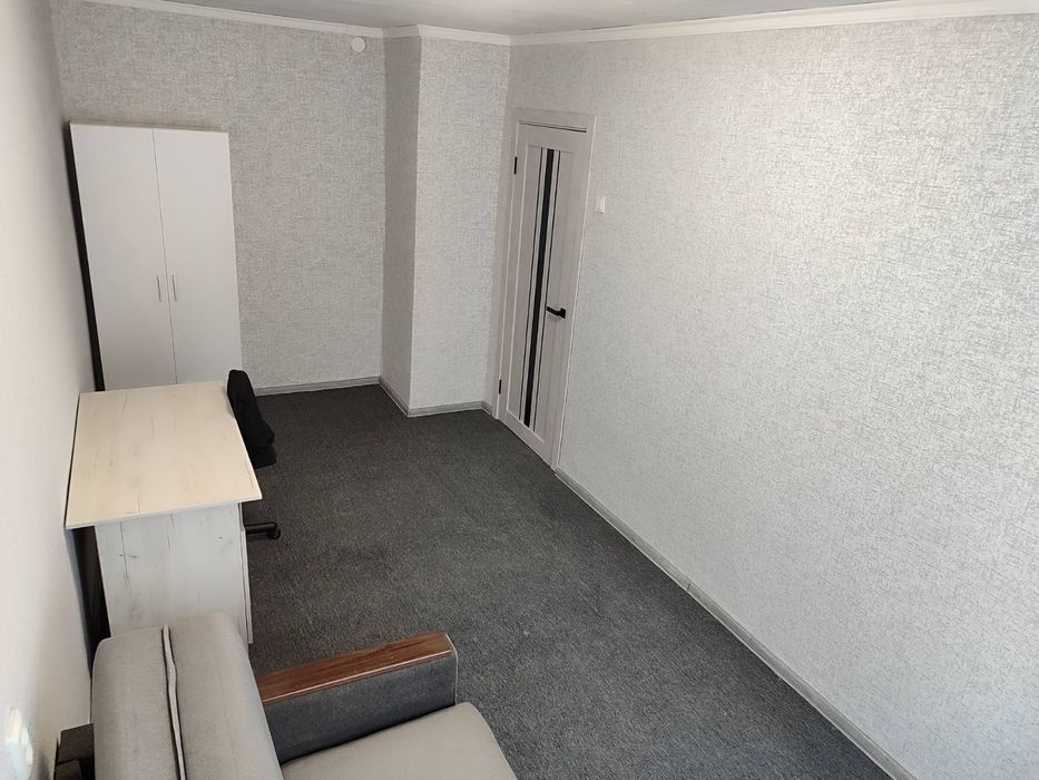 Аренда 2к/к.  Космонавтов