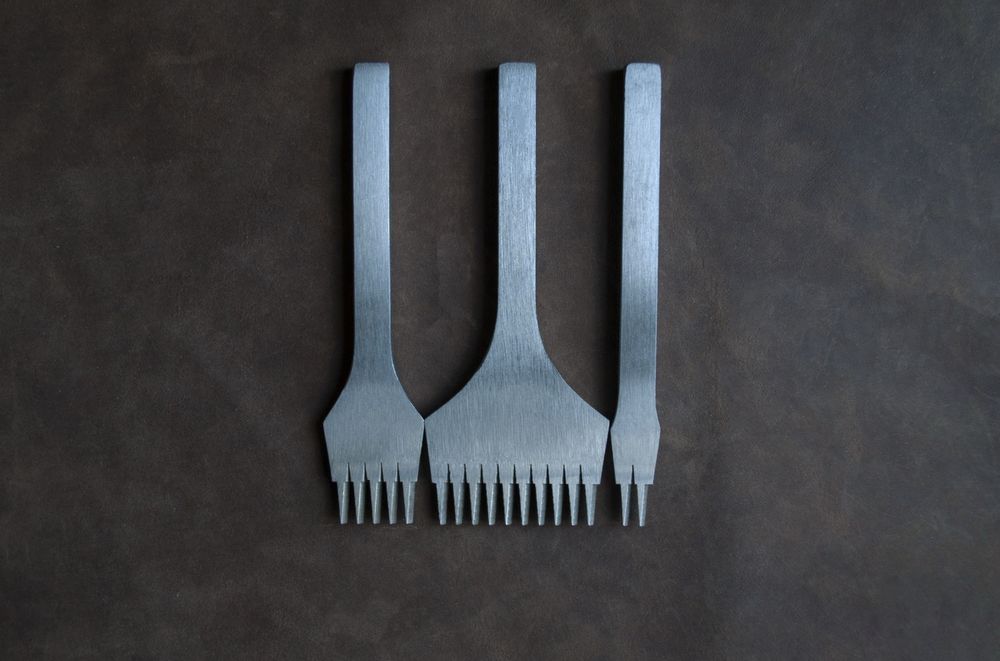 Французские шаговые пробойники для кожи с шагом 3,85 мм