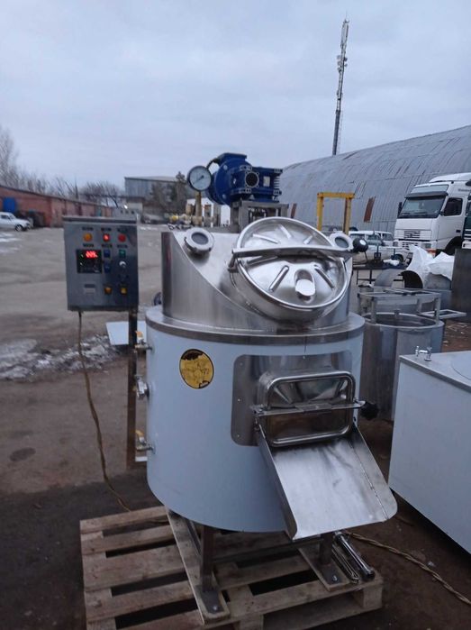 Котел пищеварочный с мешалкой