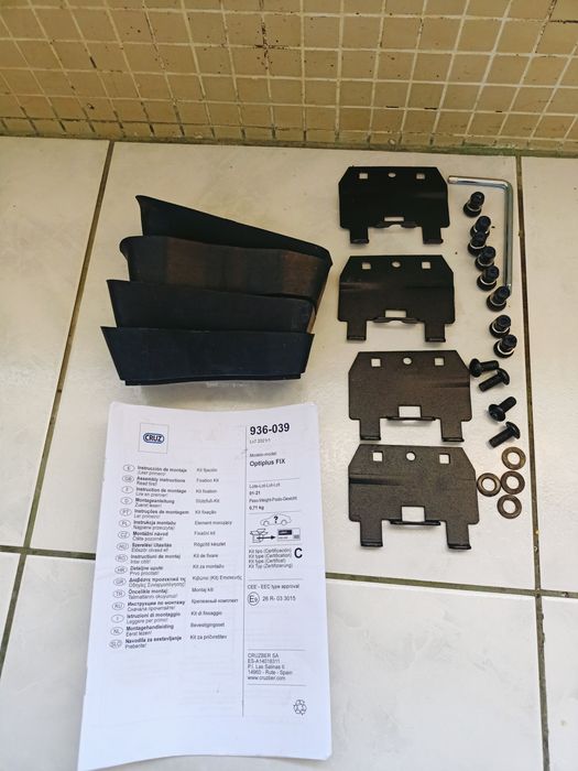 Kit fixação marca Cruz