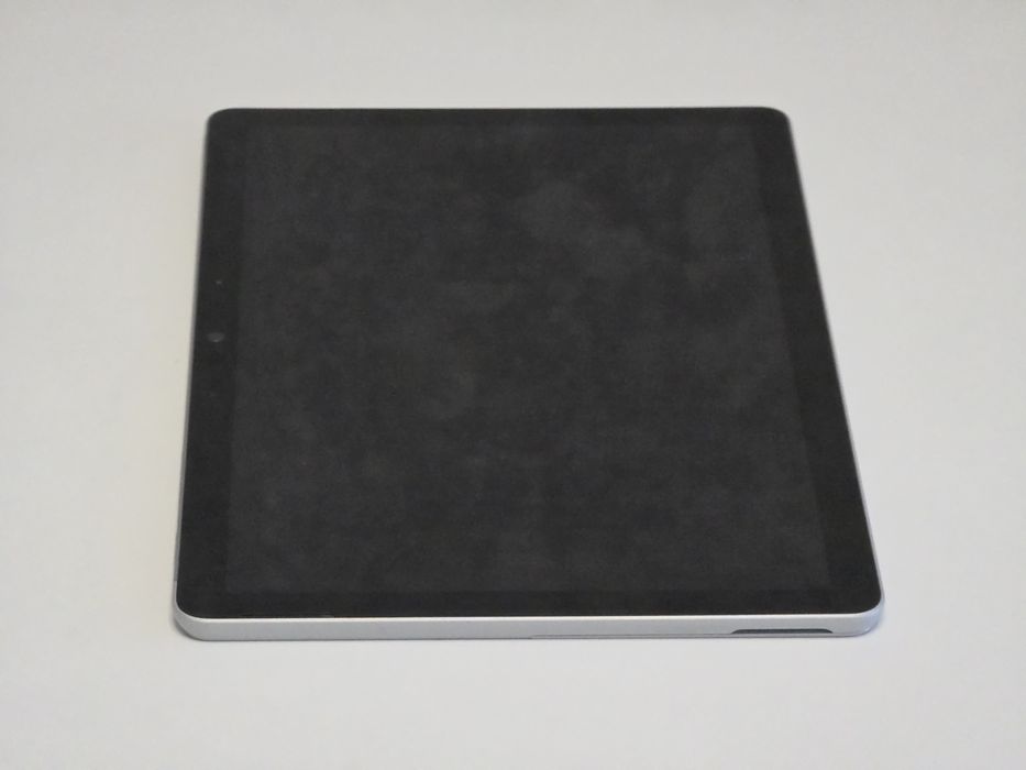 Surface Go 3 4/64 gb Pentium Gold 6500Y