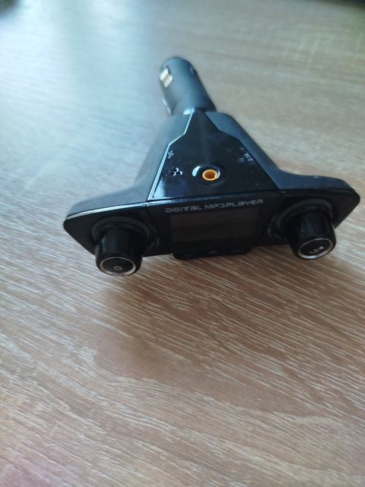 Digital MP3 player 2.1 A