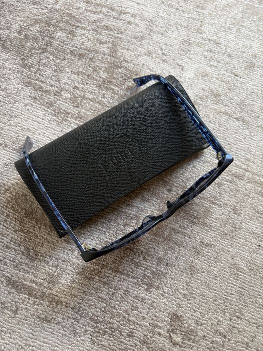 Furla okulary przeciwsłoneczne niebieskie