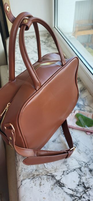 Продаж жіночої сумки/портфель