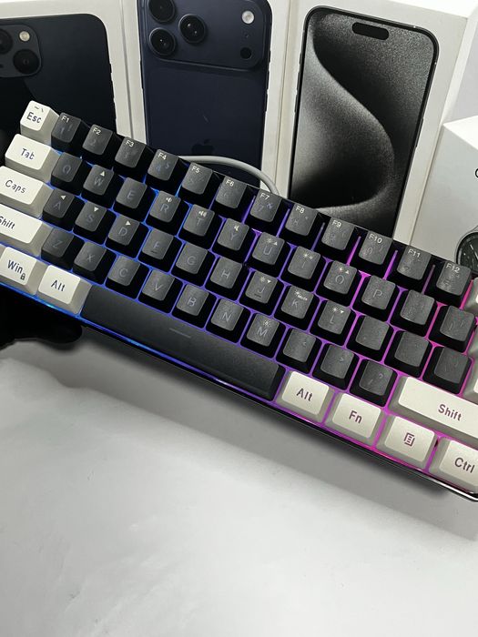 Механічна клавіатура 60% RGB