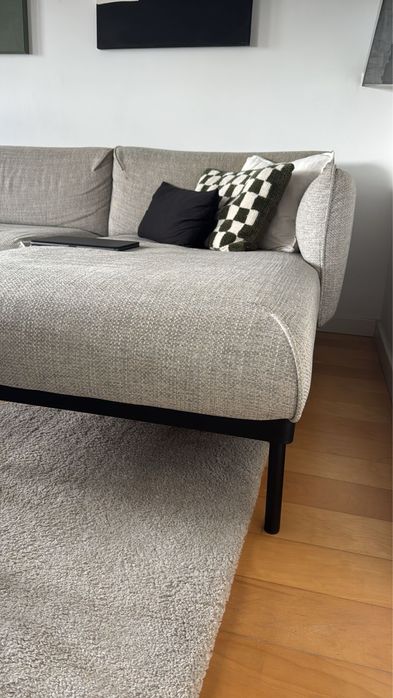 Sofá com chaise longue / canto