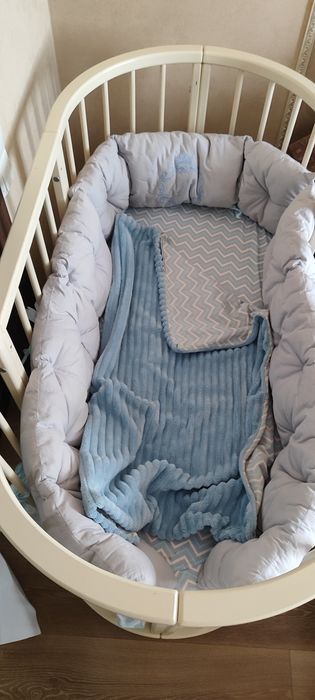 Дитяче овальне ліжечко-трансформер 7в1 Ovalbed  + бортики та постіль