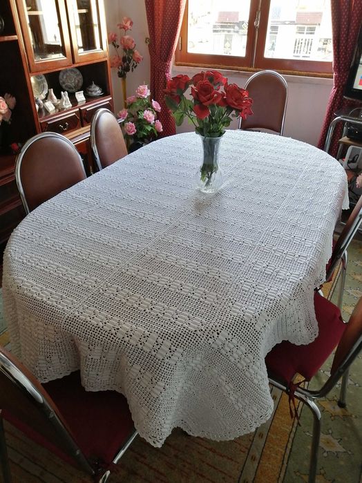 Toalha de renda feita à mão