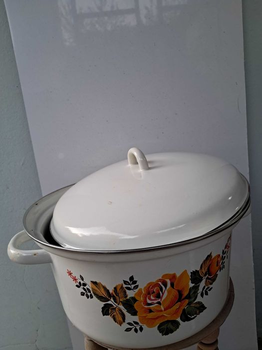 Gar,emalia,3,5L biały