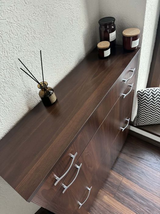 Szafka na buty praktycznie nowa