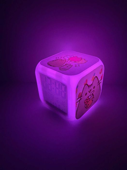 Часы хамелеон кот Пушин Pusheen cat