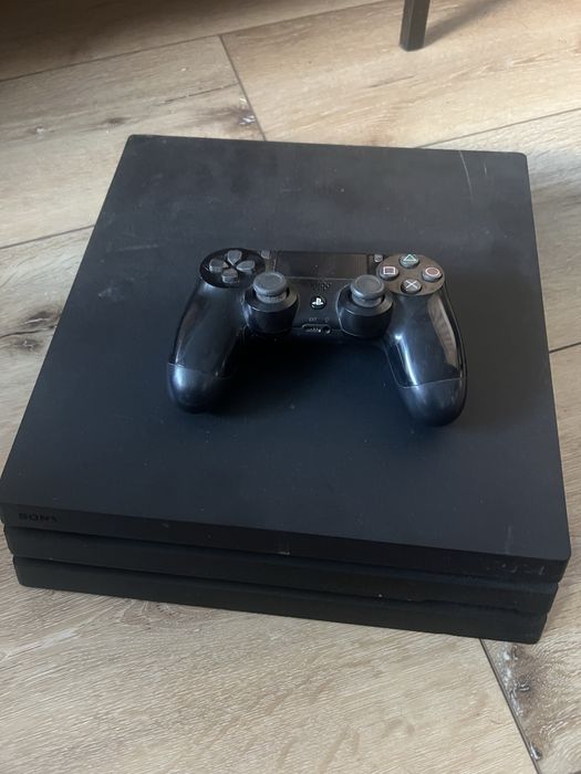 Ps4 pro + Hogwarts Legacy