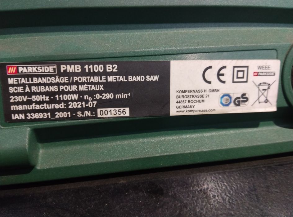 Стрічкова пила по металу Ленточная пила по металлу  PARKSIDE  PMB 1100 B2.
