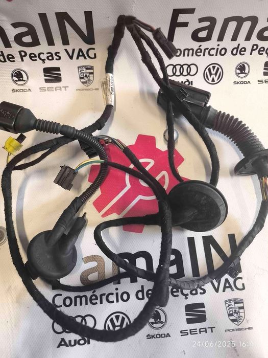 Fechadura / Fecho Porta Frente Esquerdo AUDI A1 1.2 TFSI (63 kW / 86 cv) [05.2010 - 04.2015] 8X0971029Q (OEM)