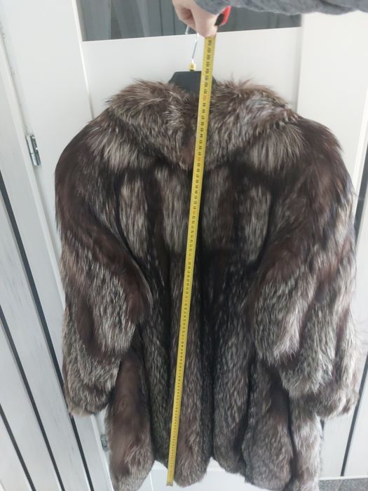 Futerko ,,Srebrne lisy" rozm 38-40 .