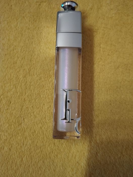 Dior błyszczyk nawilzajacy