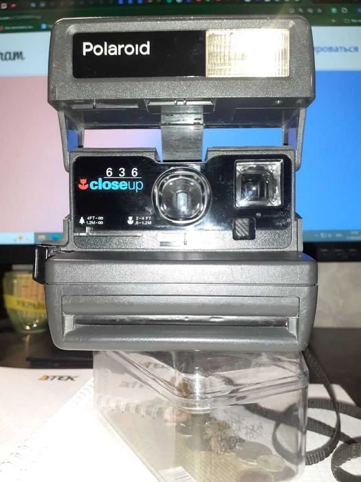 Polaroid 636 close up