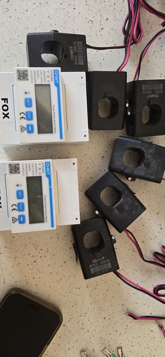 Licznik energii CHINT DTSU666 + 3 przekładniki 200/5A FOXESS – NOWY