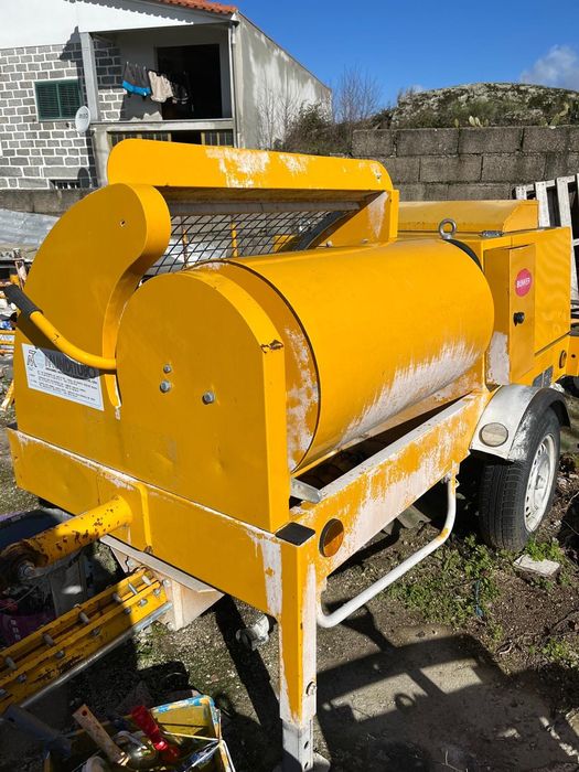 Maquina de projetar Bunker