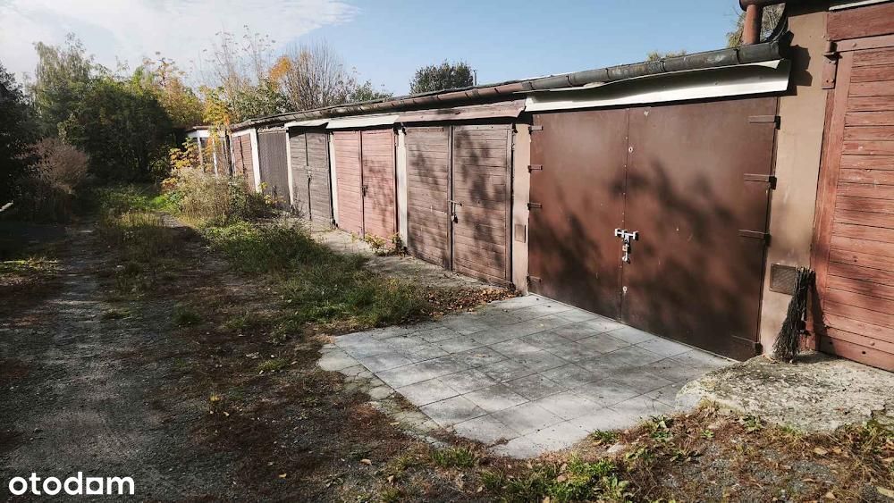 4 pokoje, w niskim zadbanym bloku bez piecyka i nie 4 piętro, garaż