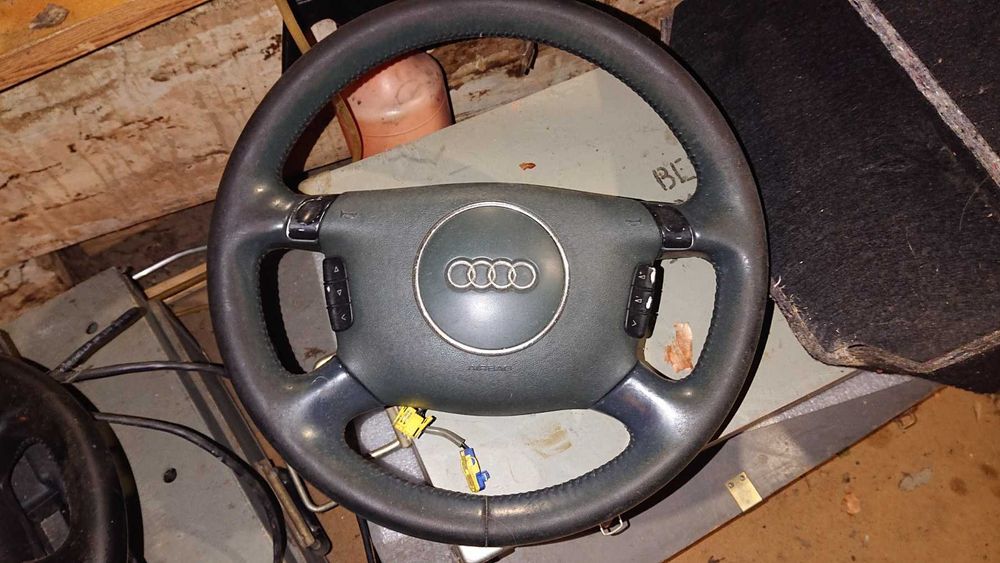 Руль Audi A6 (c5)