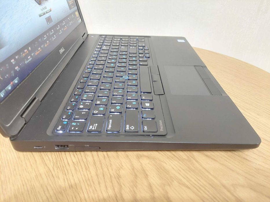 Ігровий Dell i7(7th)/24GB DDR4/256 SSD/Гарантія!/Full HD/Батарея 4г торг