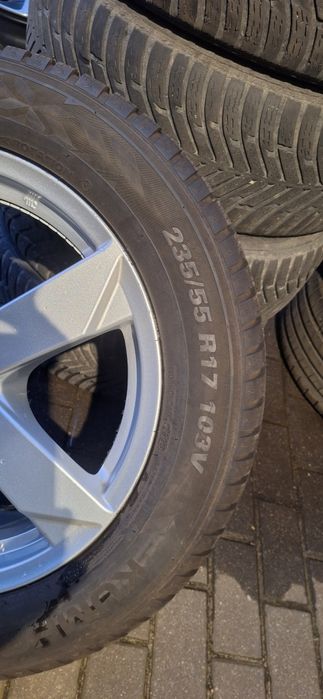 Zimowe koła VW Tiguan 235x55x17