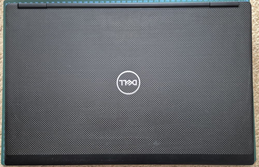 Dell Precision 7730 | I9-8950HK | Quadro P3200 | 17,3 Sharp UHD IGZO 3840x2160 | Wifi  AC9260 | Stan Nieznany | Bez RAM / Dysku | Na Części / Naprawy