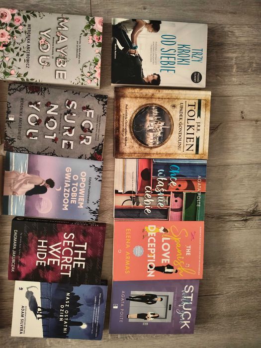 Książki Young Adult / romans / fantastyka (stan bardzo dobry!)