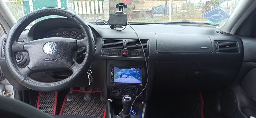 Volkswagen golf 4